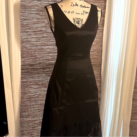 SEXY BLACK HIGH LOW LACE DETAIL DRESS - Picture 5 of 10